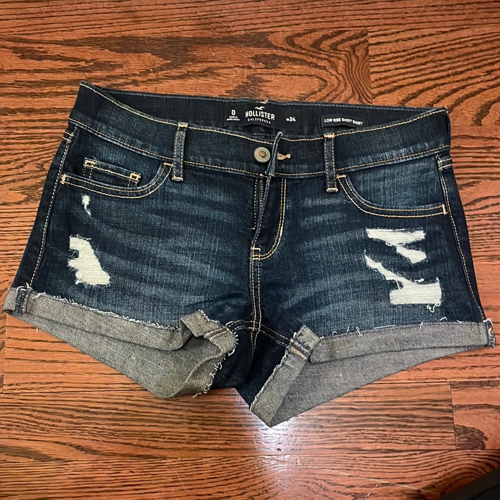 Hollister womens size 0 dark wash jean shorts